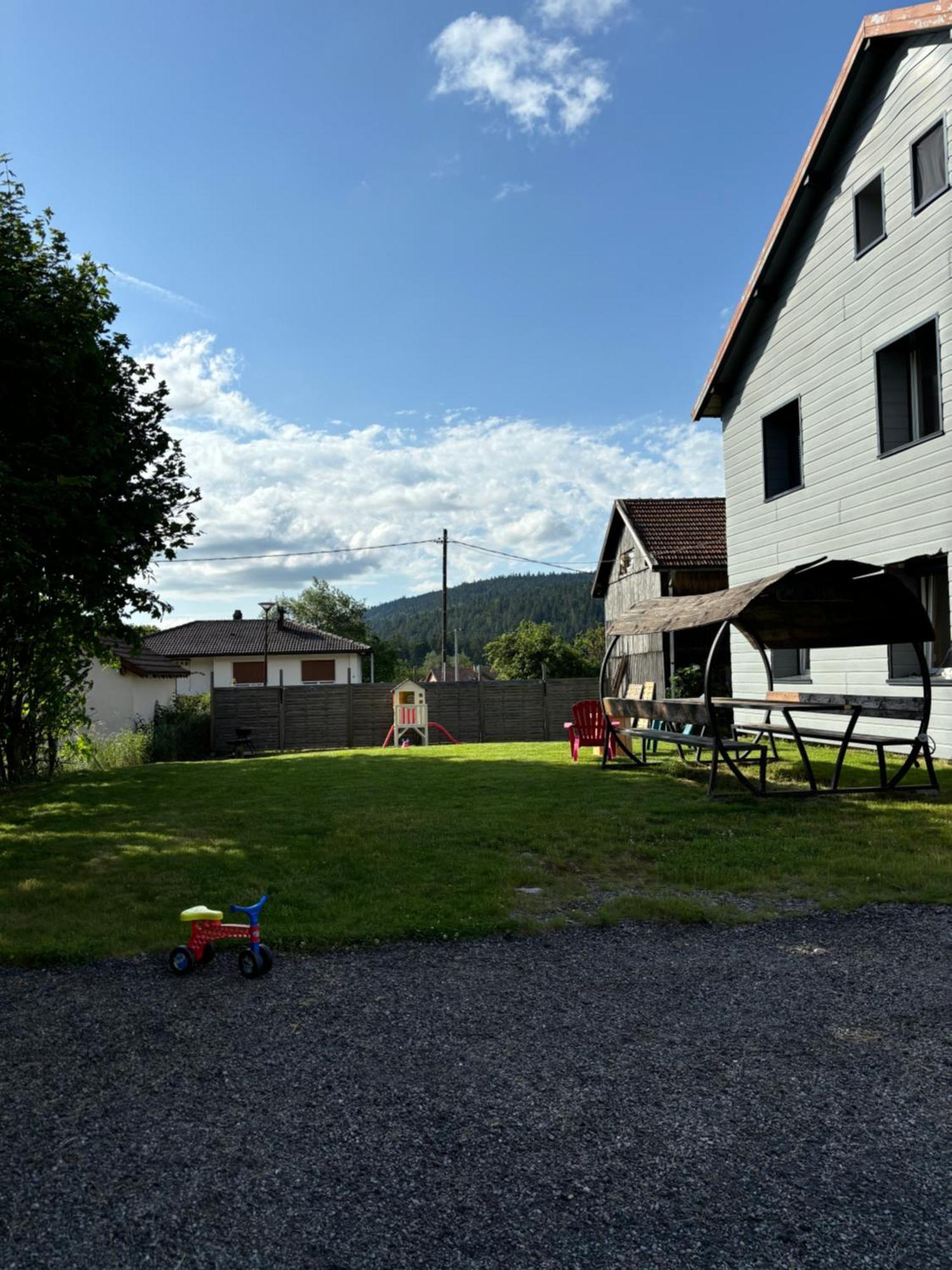 Appartement Cosy Avec Jardin Et Barbecue Gérardmer Buitenkant foto